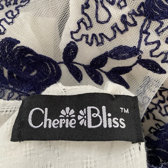 Boho Spring Summer Lightweight Kimono with Lace Trim - Picture 7 of 7